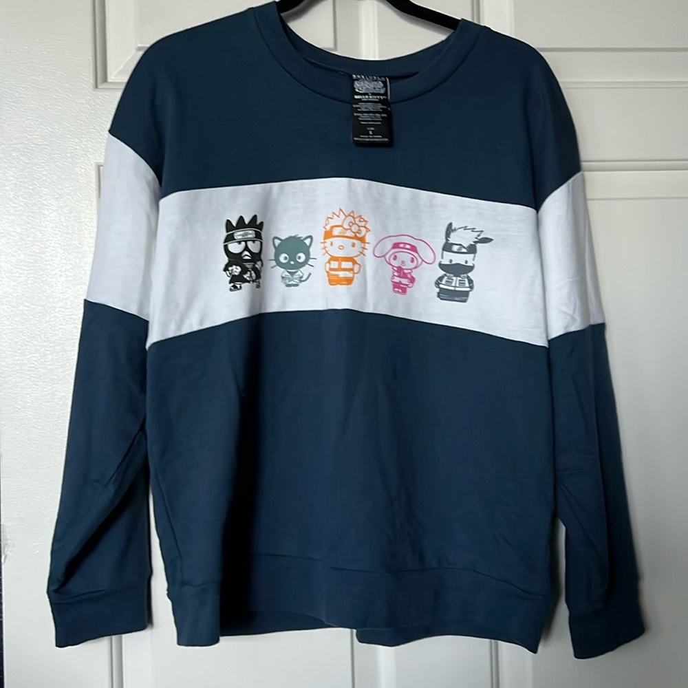 Box lunch Naruto Shippuden x Hello Kitty and Friends size Small light crew